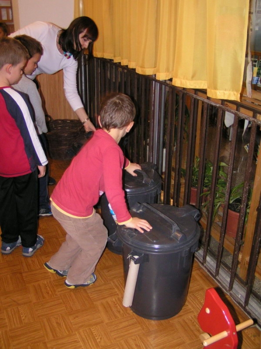 Számold fel a szeméttelepet (4)
