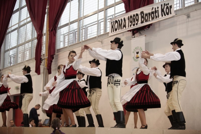 csaladinap_koma_123